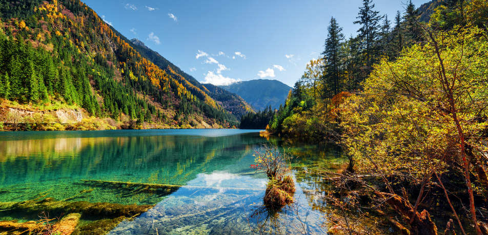 How do I go to Jiuzhai Valley National Park?