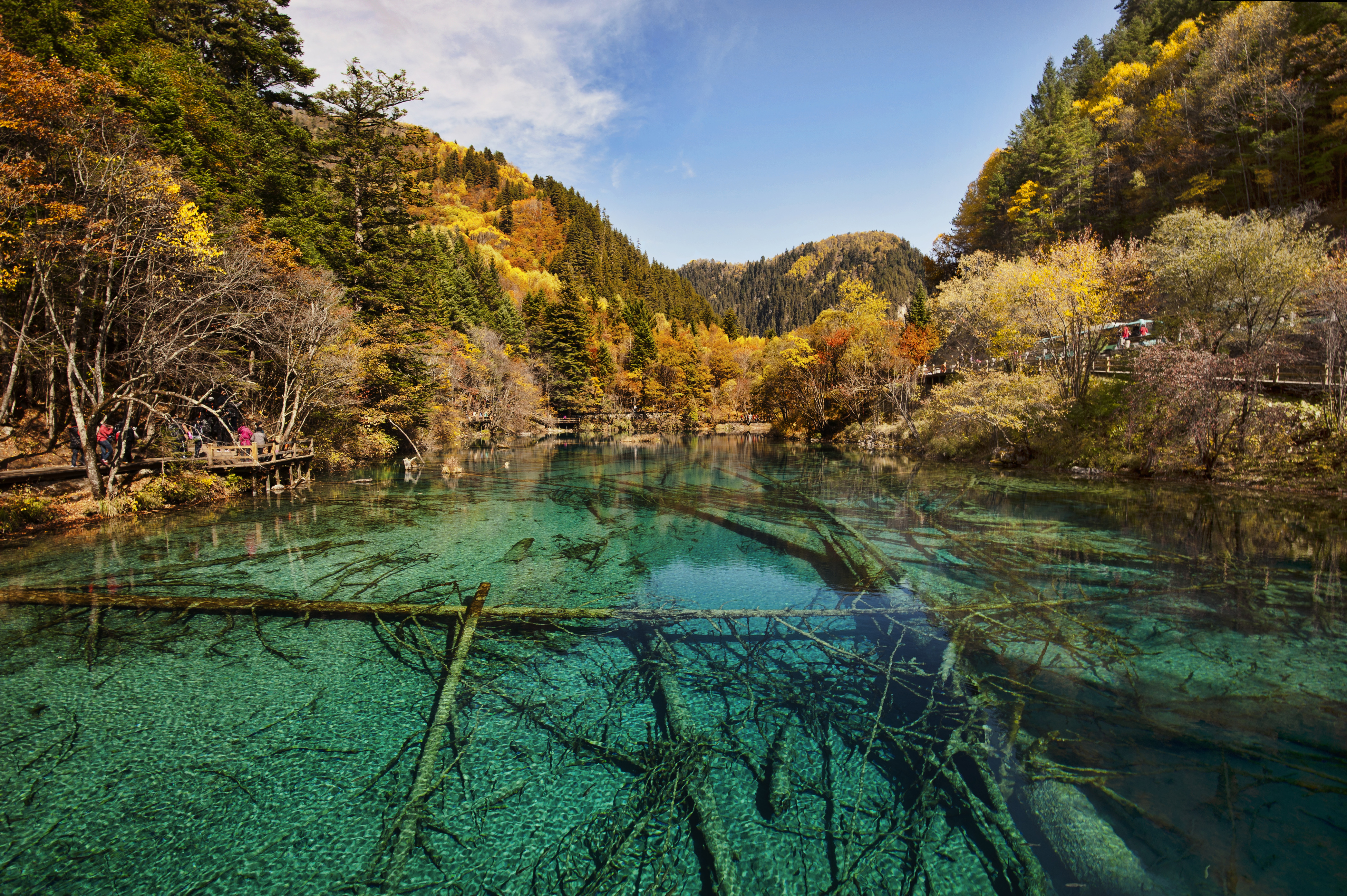 How high is Jiuzhaigou Valley?