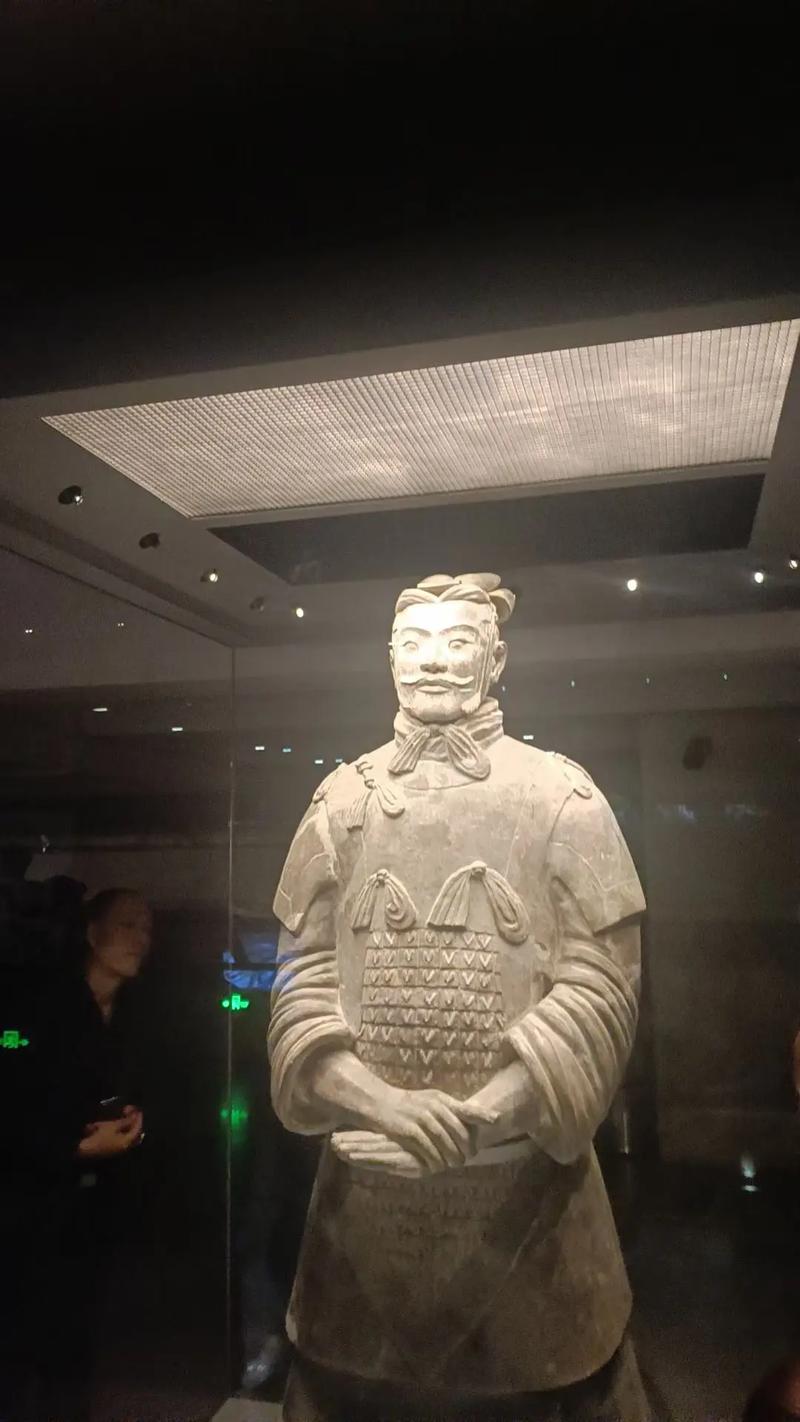How long did it take to build all of the terracotta warriors?
