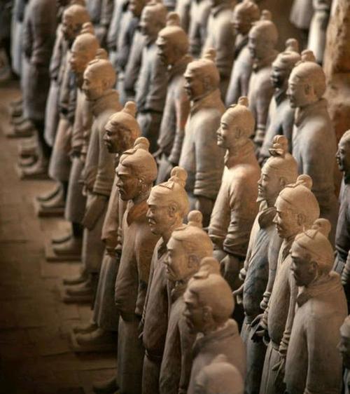 How many terracotta soldiers are there?