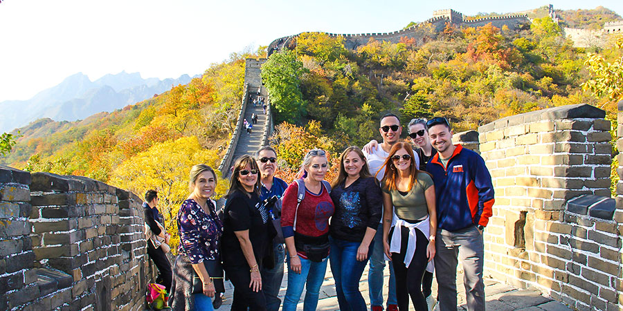 How much does it cost to visit the Great Wall of China?