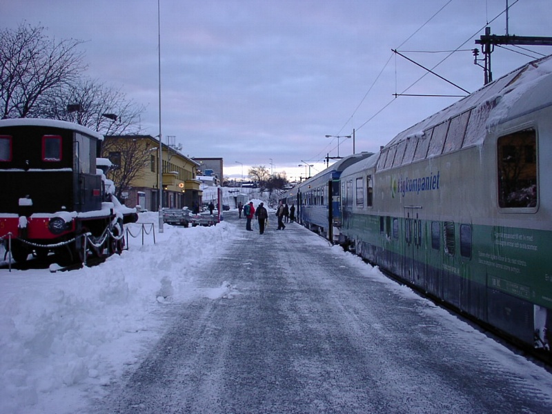 What is the northernmost train station in the world?