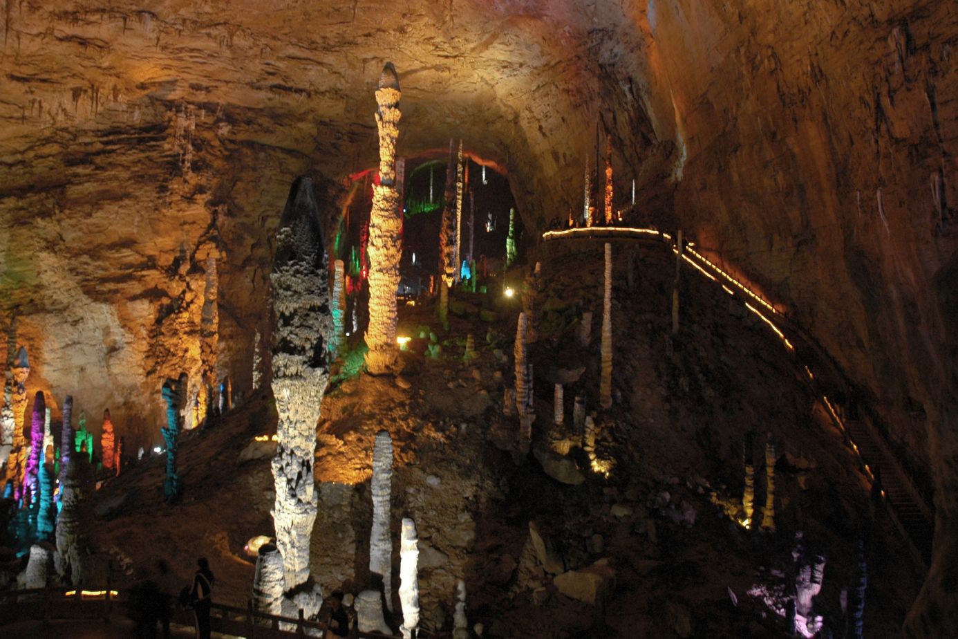 Zhangjiajie Huanglong Cave